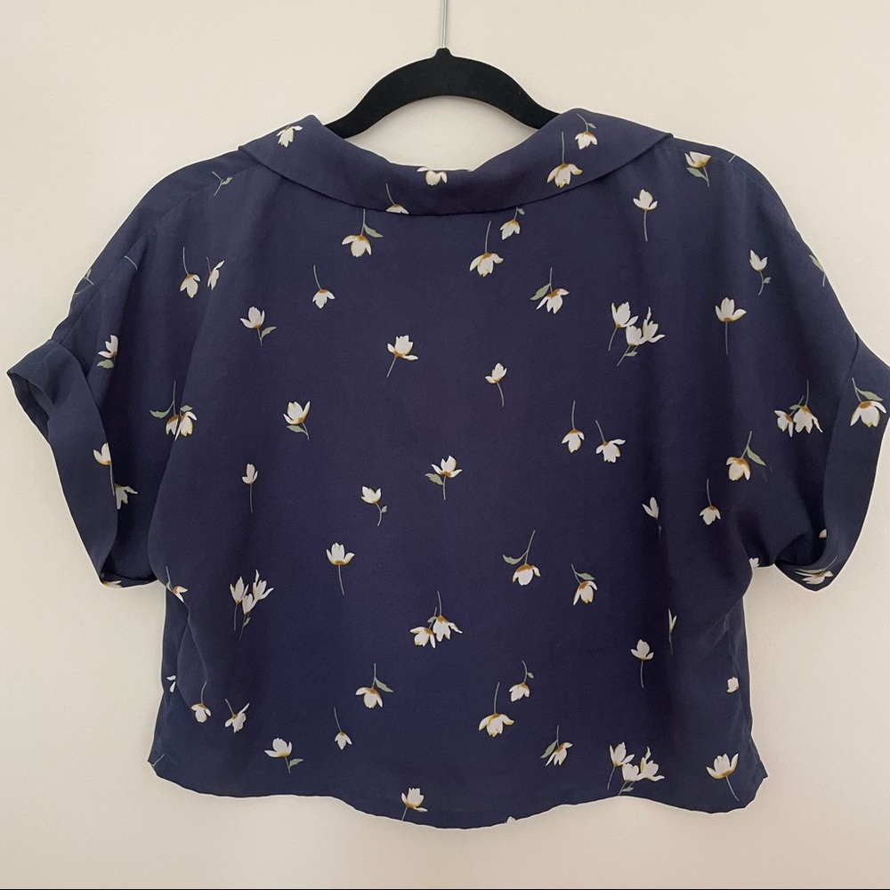 Cropped Floral Button Down Blouse - image 2